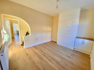 Lounge- click for photo gallery